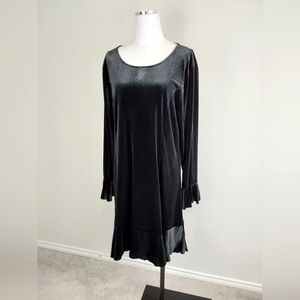 Piper & Scoot Black Velvet Long Sleeve Plus Size Women's Dress 2X
